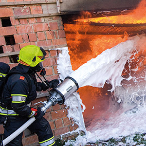Bild für Kategorie Effektive Brandbekämpfung mit Schaum